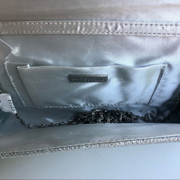 Call it Spring Clutch - Picture 6 of 6